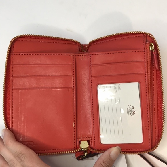 COACH Orange Zip Around Patent Leather Wristlet Wallet - Picture 4 of 8
